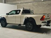 Usata Toyota HiLux 150 CV (110 kW) 2021 Bianco Pick-up