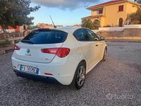 Usata Alfa Romeo Giulietta Sprint 105 CV (77 kW) 2015 Bianco Utilitaria