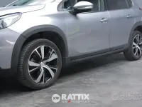 Usata Peugeot 2008 Allure 110 CV (80 kW) 2018 Grigio SUV