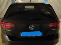 Usata VW Passat Executive 150 CV (110 kW) 2017 Nero Station wagon