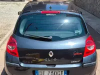 Usata Renault Clio II 75 CV (55 kW) 2007 Berlina
