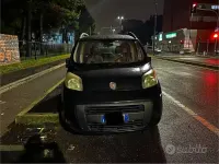 Usata Fiat Qubo Trekking 75 CV (55 kW) 2012 Nero Monovolume