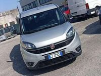 Usata Fiat Doblò Lounge 120 CV (88 kW) 2022 Argento Monovolume
