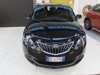 Usata Lancia Ypsilon Gold 70 CV (51 kW) 2021 Nero Utilitaria