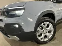 Usata Jeep Avenger Altitude 101 CV (74 kW) 2025 Grigio SUV