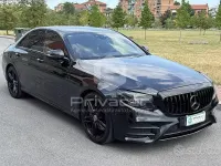 Usata Mercedes E220 AMG line 194 CV (142 kW) 2016 Nero Berlina