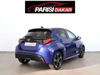 Nuova Toyota Yaris Hybrid Premium 92 CV (67 kW) 2025 Blu Berlina