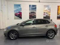 Usata VW Polo R-line 90 CV (66 kW) 2019 Grigio Utilitaria
