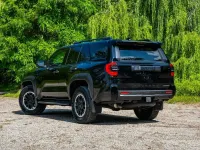 Nuova Toyota 4 Runner 326 CV (239 kW) 2026 Nero SUV