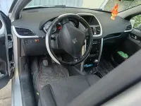 Usata Peugeot 207 90 CV (66 kW) 2008 Grigio Berlina