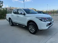Usata Mitsubishi L200 Intense 154 CV (113 kW) 2016 Bianco Pick-up