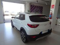 Usata Kia Stonic Style 100 CV (73 kW) 2023 Bianco SUV