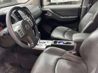 Usata Nissan Navara 190 CV (139 kW) 2010 Argento Pick-up