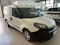 Usata Fiat Doblò Lounge 105 CV (77 kW) 2022 Bianco Monovolume