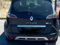 Usata Renault Scénic III 98 CV (72 kW) 2014 Nero Monovolume