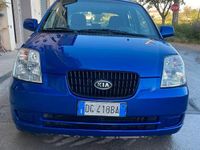 Usata Kia Picanto 60 CV (44 kW) 2007 Blu Utilitaria