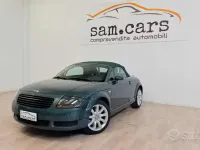 Usata Audi TT Roadster 179 CV (131 kW) 2000 Verde Cabrio