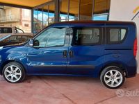 Usata Fiat Doblò 105 CV (77 kW) 2012 Blu Monovolume