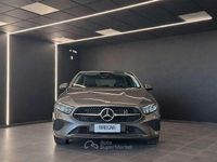 Begagnad Mercedes A250 Advanced 163 HK (119 kW) 2023 Grå Sedan