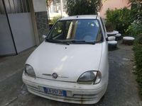 Usata Fiat 600 54 CV (39 kW) 2010 Bianco Utilitaria