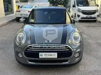 Usata Mini Cooper D Business 116 CV (85 kW) 2014 Grigio Utilitaria