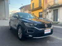 Usata VW T-Roc Advance 116 CV (85 kW) 2019 Grigio SUV