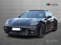 Usata Porsche Panamera 4 E-Hybrid Sport Turismo Sport Turismo 330 CV (242 kW) 2021 Nero Station wagon