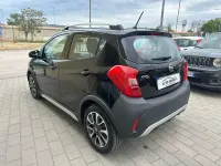 Usata Opel Karl Rocks 73 CV (53 kW) 2019 Nero Utilitaria