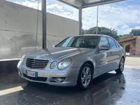 Usata Mercedes E220 170 CV (125 kW) 2007 Berlina