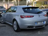 Usata Alfa Romeo Brera 185 CV (136 kW) 2007 Grigio Coupé
