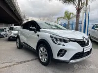 Usata Renault Captur Intens 101 CV (74 kW) 2022 Bianco SUV