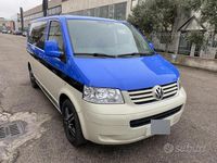 Usata VW Caravelle 131 CV (96 kW) 2008 Blu Furgone