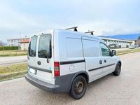 Usata Opel Combo Enjoy 97 CV (71 kW) 2006 Grigio Monovolume
