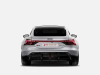 Nuova Audi e-tron Performance 163 kW (222 CV) 2026 Argento floret metallizzato SUV