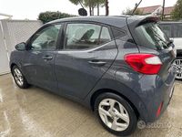 Usata Hyundai i10 67 CV (49 kW) 2022 Grigio Utilitaria