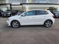 Usata VW Polo R-line 95 CV (69 kW) 2023 Ascot grey Utilitaria