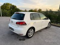 Usata VW Golf VI Highline 125 CV (91 kW) 2010 Bianco Utilitaria