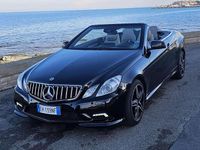 Usata Mercedes E250 Executive 204 CV (150 kW) 2011 Nero Cabrio