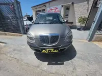 Usata Lancia Ypsilon 69 CV (50 kW) 2005 Beige Utilitaria
