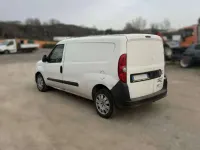 Usata Fiat Doblò 95 CV (69 kW) 2012 Bianco Monovolume