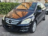 Usata Mercedes B180 109 CV (80 kW) 2009 Nero Monovolume