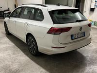 Usata VW Golf VIII Life 150 CV (110 kW) 2024 Bianco Station wagon