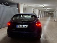 Usata Ford Focus Business Edition 120 CV (88 kW) 2015 Blu Berlina