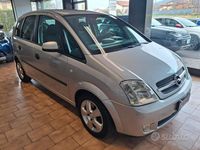 Usata Opel Meriva Cosmo 101 CV (74 kW) 2004 Grigio Monovolume