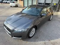 Usata Jaguar XF Prestige 163 CV (119 kW) 2019 Grigio Berlina