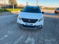 Usata Peugeot 2008 110 CV (80 kW) 2017 Bianco SUV