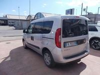 Usata Fiat Doblò Dynamic 105 CV (77 kW) 2015 Argento metallizzato Monovolume