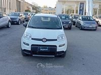 Usata Fiat Panda 4x4 S 84 CV (61 kW) 2019 Bianco Utilitaria