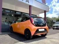 Usata Toyota Aygo X-wave 72 CV (52 kW) 2019 Arancione Utilitaria