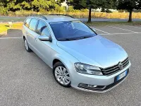 Usata VW Passat Comfortline 140 CV (102 kW) 2013 Argento Station wagon